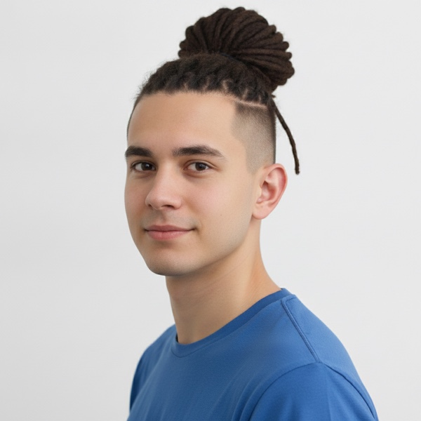 Пучок из дредов Депая hairstyle preview